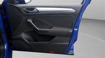 Volkswagen T-Roc LIFE TSI DSG