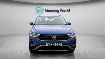 Volkswagen T-Roc LIFE TSI DSG