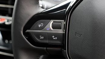 Peugeot E-208 ALLURE