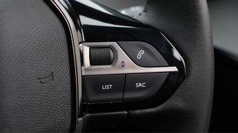 Peugeot E-208 ALLURE