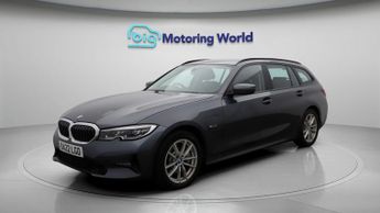 BMW 3 Series 330E SE PRO