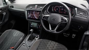 Volkswagen Tiguan R-LINE TSI DSG