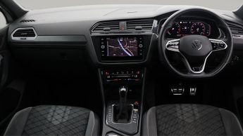 Volkswagen Tiguan R-LINE TSI DSG
