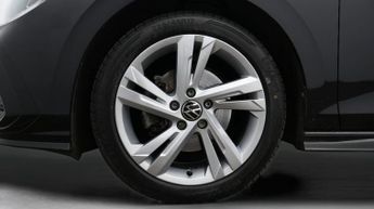 Volkswagen Golf R-LINE TDI DSG
