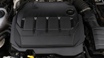 Volkswagen Golf R-LINE TDI DSG