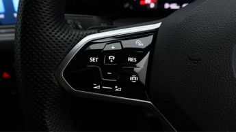 Volkswagen Golf R-LINE TDI DSG