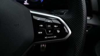 Volkswagen Golf R-LINE TDI DSG