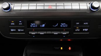 Hyundai KONA ADVANCE