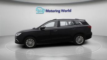 MG MG5 EXCLUSIVE