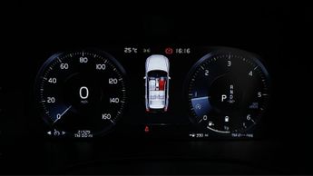 Volvo XC60 B4 MOMENTUM AWD