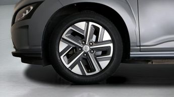 Hyundai KONA PREMIUM