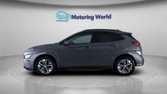 Hyundai KONA PREMIUM