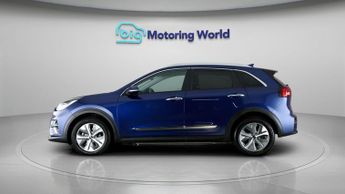 Kia Niro 4 PLUS