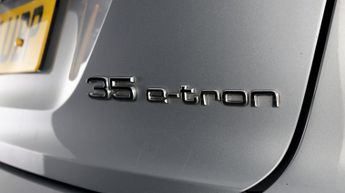 Audi Q4 e-tron SPORT