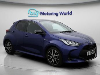 Toyota Yaris DYNAMIC