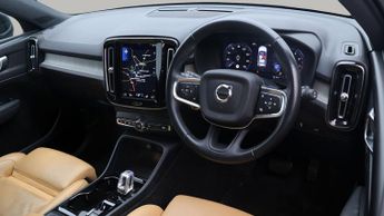 Volvo XC40 B4 INSCRIPTION PRO