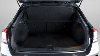 Volkswagen T-Roc R-LINE TSI DSG