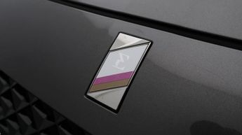 DS AUTOMOBILES DS 7 CROSSBACK E-TENSE PERFORMANCE LINE