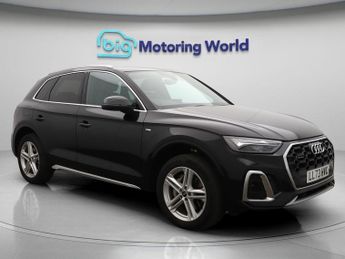Audi Q5 TFSI E S LINE QUATTRO