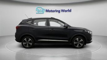 MG MG ZS EXCLUSIVE