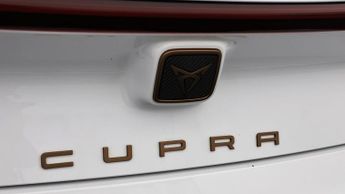 CUPRA Born V3