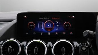 Mercedes-Benz GLA GLA 250 E AMG LINE