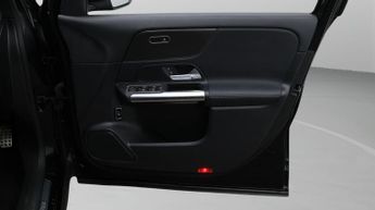 Mercedes-Benz GLA GLA 250 E AMG LINE