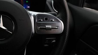 Mercedes-Benz GLA GLA 250 E AMG LINE