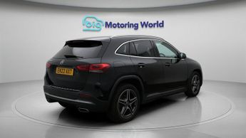 Mercedes-Benz GLA GLA 250 E AMG LINE