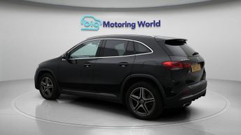 Mercedes-Benz GLA GLA 250 E AMG LINE
