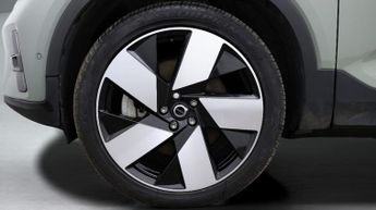 Volvo C40 RECHARGE PRO TWIN AWD