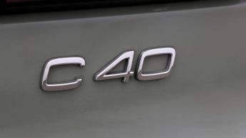 Volvo C40 RECHARGE PRO TWIN AWD
