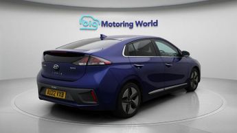 Hyundai IONIQ PREMIUM SE