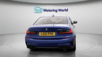 BMW 3 Series 330E M SPORT