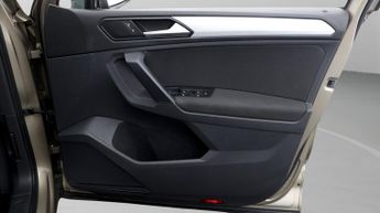 Volkswagen Tiguan SE TDI DSG