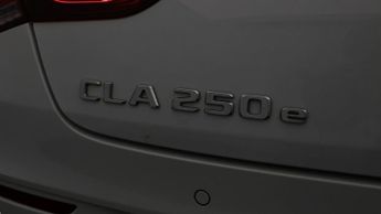 Mercedes-Benz CLA CLA 250 E AMG LINE PREMIUM PLUS