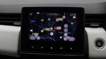 Renault Clio TECHNO E-TECH