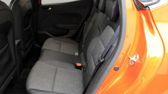Renault Clio TECHNO E-TECH