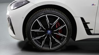 BMW i4 EDRIVE40 M SPORT