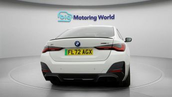 BMW i4 EDRIVE40 M SPORT