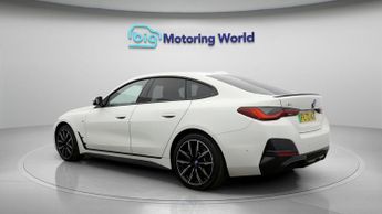 BMW i4 EDRIVE40 M SPORT