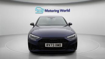 Audi A4 TFSI S LINE BLACK EDITION
