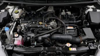 Toyota Yaris DYNAMIC