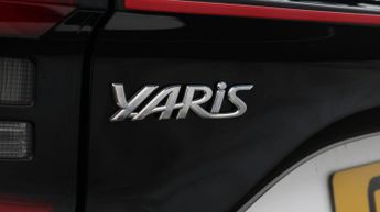 Toyota Yaris DYNAMIC