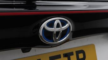 Toyota Yaris DYNAMIC