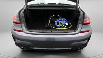 BMW 3 Series 330E M SPORT