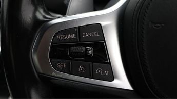 BMW 3 Series 330E M SPORT