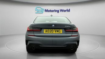 BMW 3 Series 330E M SPORT