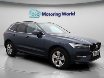 Volvo XC60 B4 MOMENTUM AWD