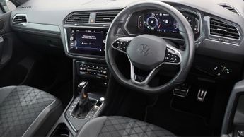 Volkswagen Tiguan R-LINE TSI DSG